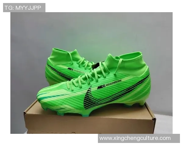 阿仕利塔MG足球鞋代言球星带你领略极速竞技与精准控球的完美结合